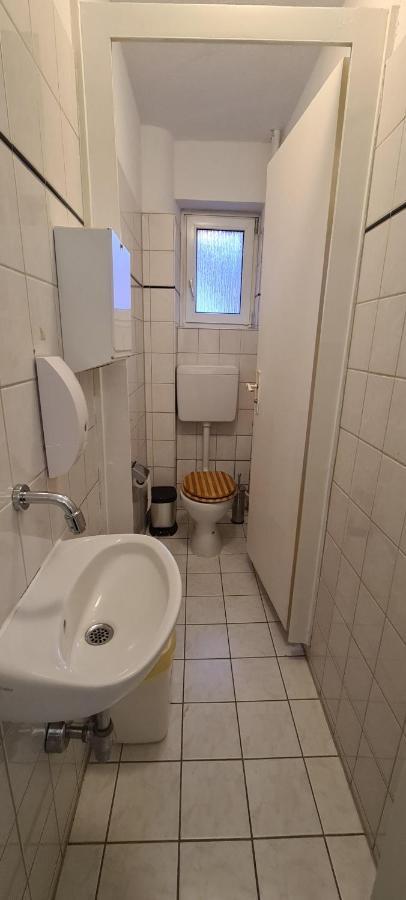 שטוטגרט Hotel Lamm מראה חיצוני תמונה