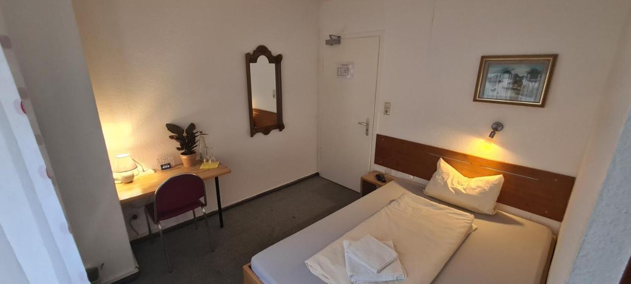 שטוטגרט Hotel Lamm חדר תמונה